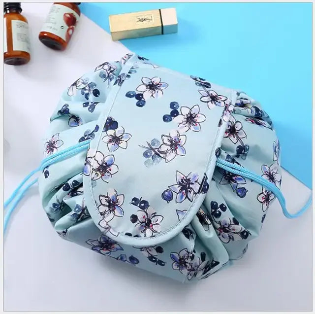 Magic Pouch: Drawstring Bath Essentials/Cosmetics Organizer